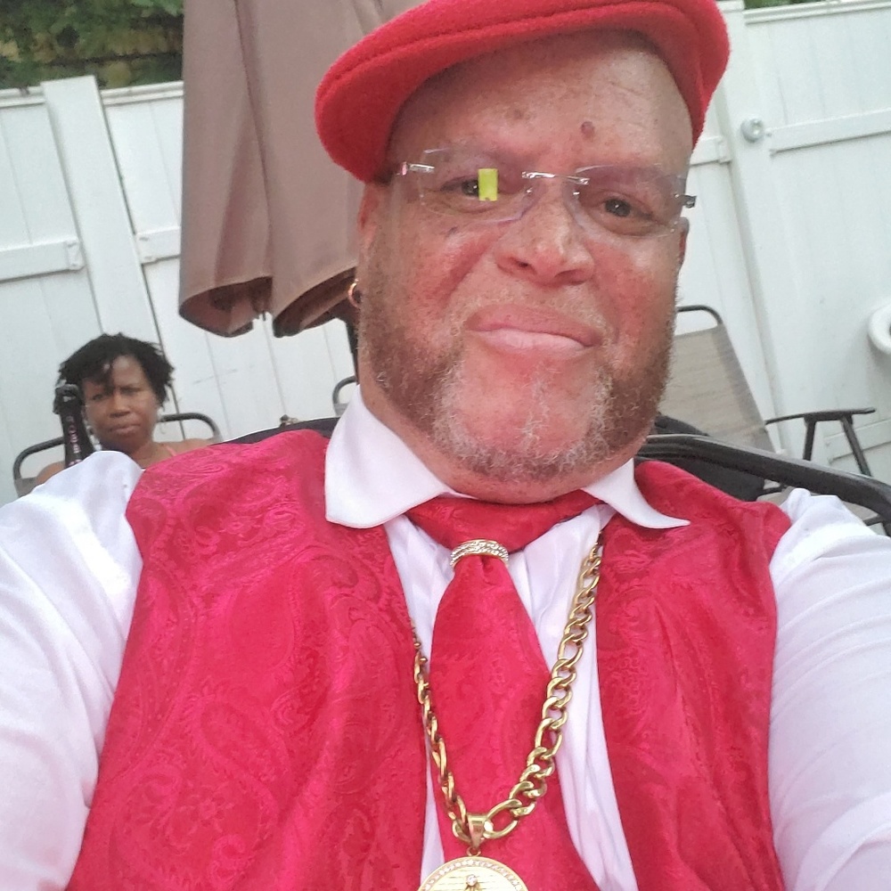 Meet your Posher, Charles